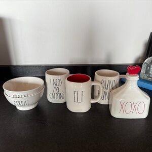 Lot of Rae Dunn pieces. READ DESCRIPTION